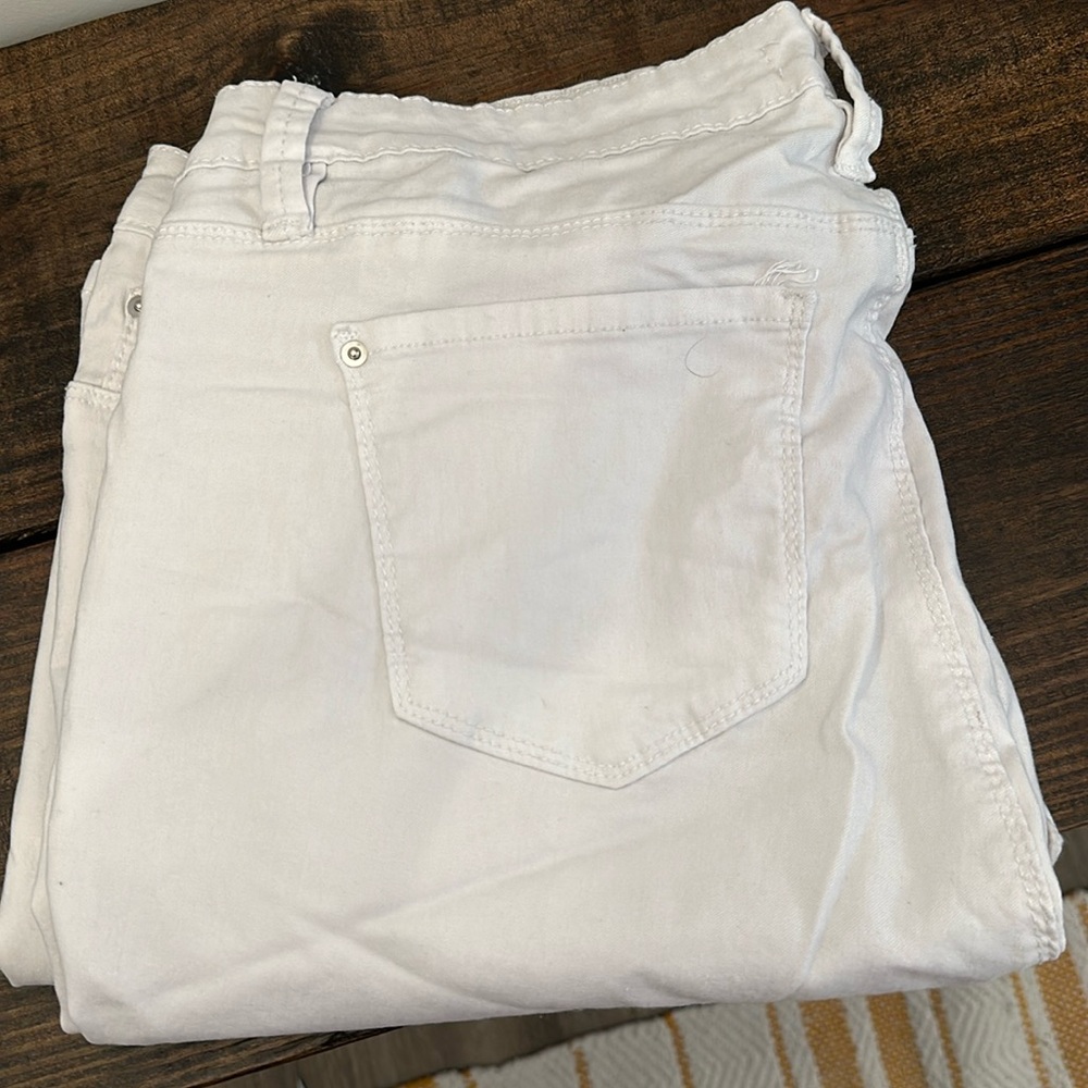 Royalty by YMI white jeans